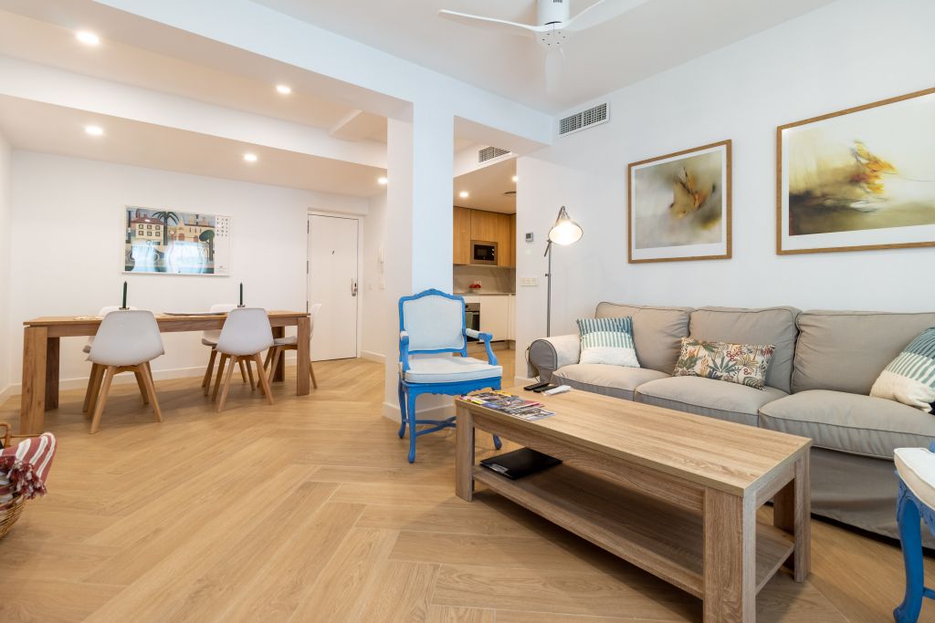 piso reformado inversion turistica plaza de pineda cordoba centro casco historico