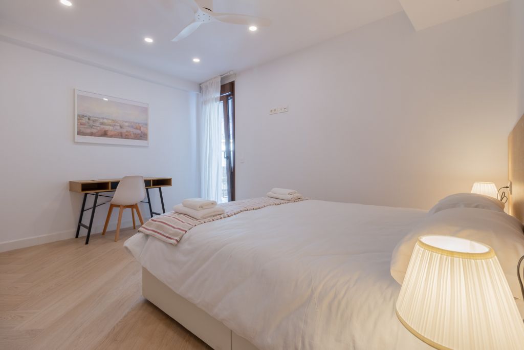 piso reformado inversion turistica plaza de pineda cordoba centro casco historico