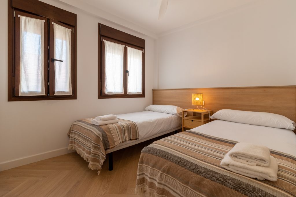 piso reformado inversion turistica plaza de pineda cordoba centro casco historico